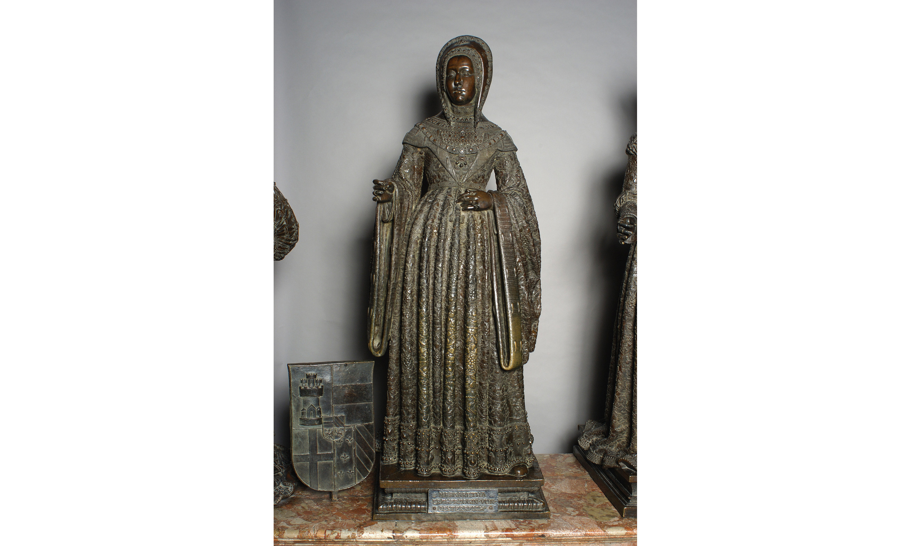 Bronzefigur Margarete von Österreich